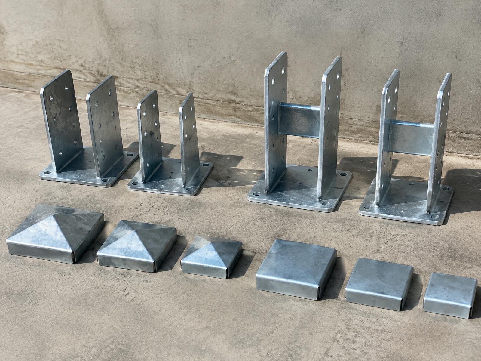 Accessoires — Supports galvanisés, platines et chapeaux
