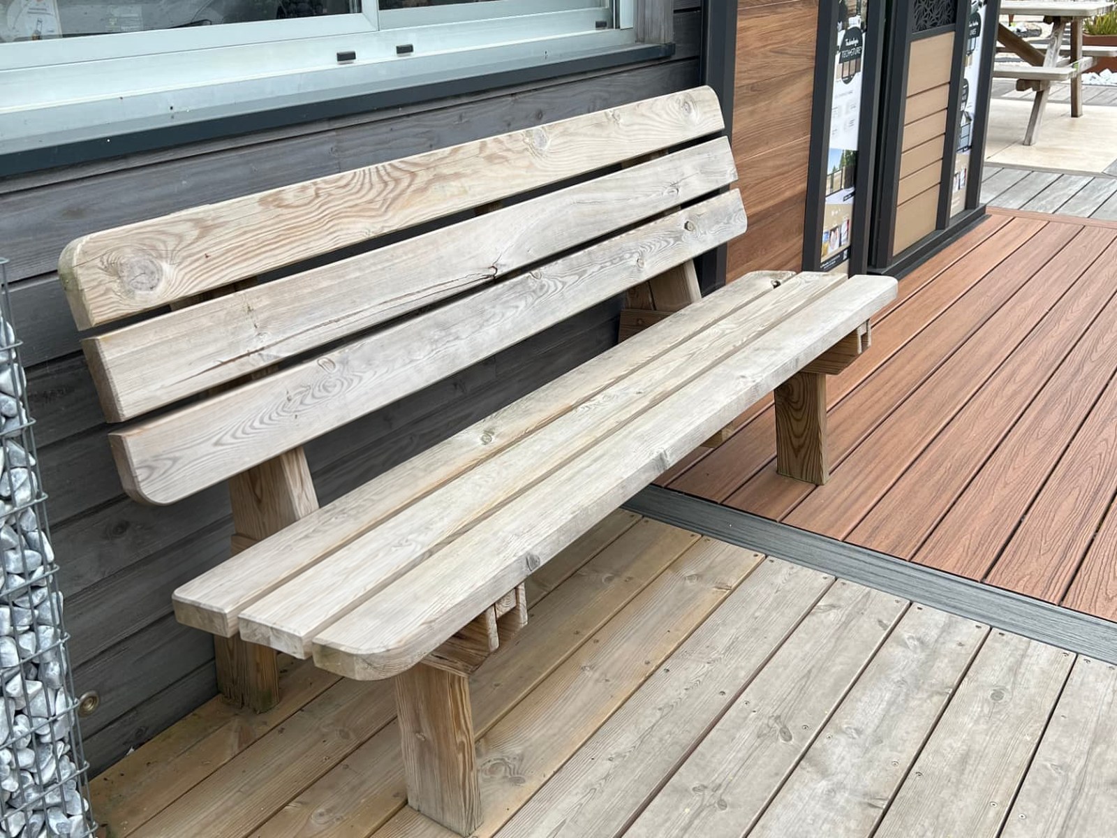 Objets décoratifs — Mobilier urbain